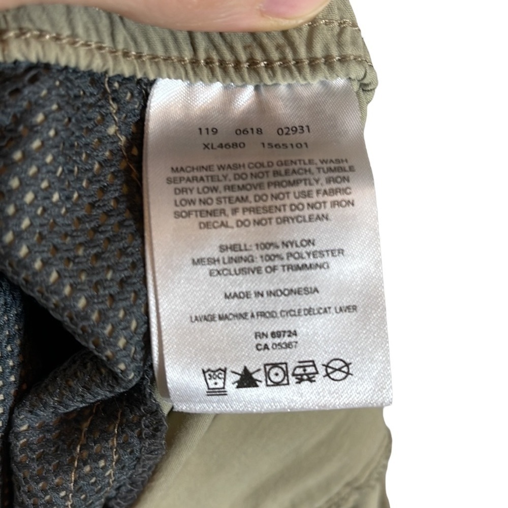 Columbia Flat Front Shorts - Picture 7 of 7